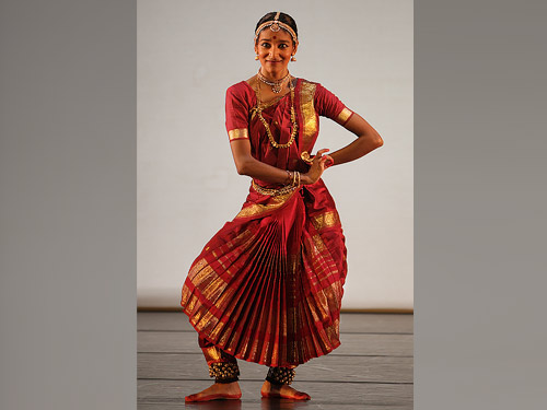 Shantala Shivalingappa (Paris, France) in her own choreography for Rasalila piece from Shiva Ganga (Love Poem on Krishna and Radha)